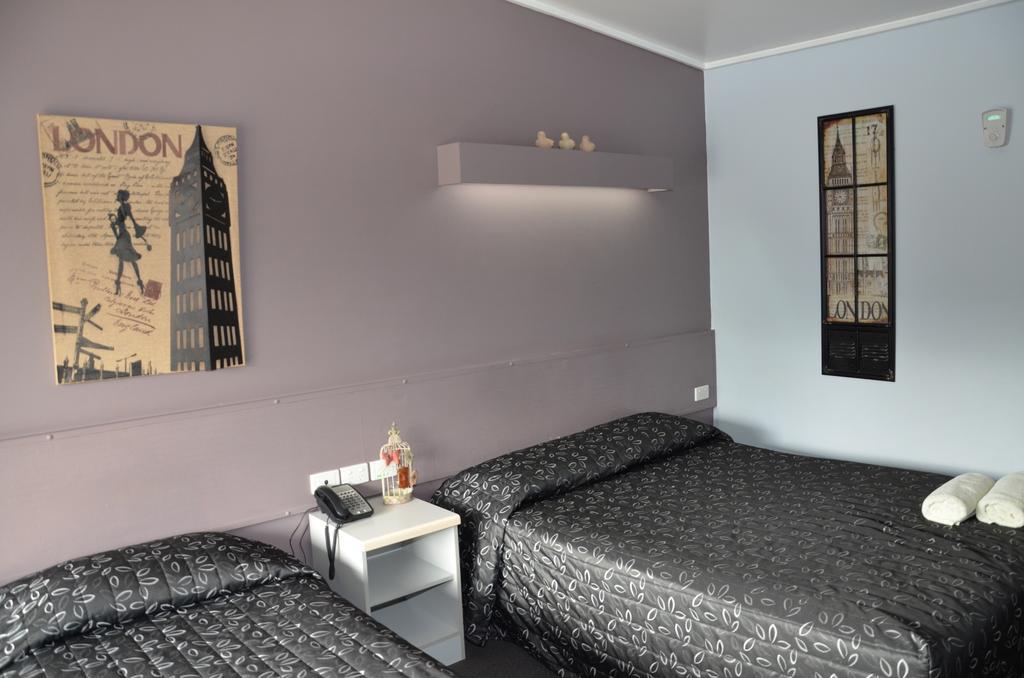 Warwick Motor Inn Eksteriør billede